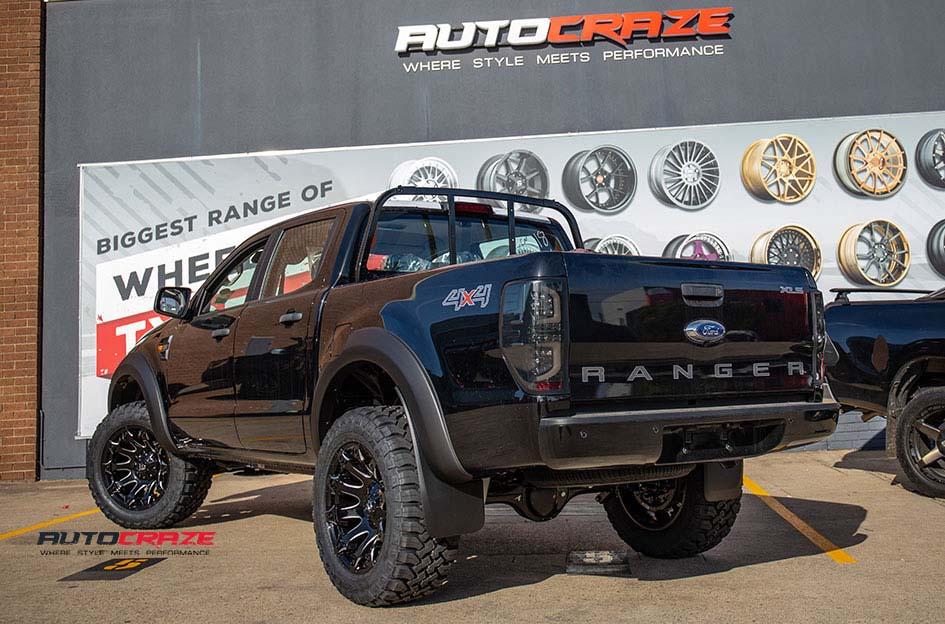 FORD RANGER BATTLE AXE GLOSS BLACK MILLED ACCENTS